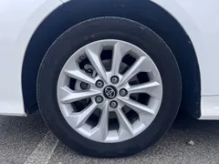 2021 Toyota Corolla 1.2T S-CVT Elite Plus, белый — фото 17