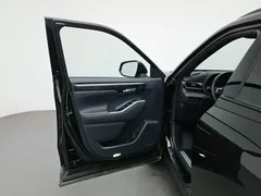 2021 Toyota Crown Kluger 2.5L Hybrid 4WD Flagship, чёрный — фото 8