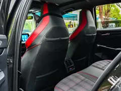 2021 Volkswagen Golf GTI 380TSI DSG — фото 11