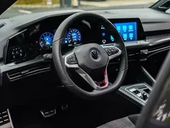 2021 Volkswagen Golf GTI 380TSI DSG — фото 12