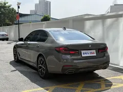 2022 BMW 5 Series 540i Fashion M Sport Package — фото 4