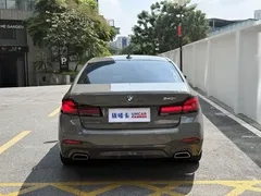 2022 BMW 5 Series 540i Fashion M Sport Package — фото 5