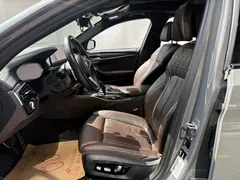 2022 BMW 5 Series 540i Fashion M Sport Package — фото 12
