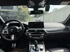 2022 BMW 5 Series 540i Fashion M Sport Package — фото 17