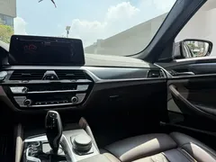 2022 BMW 5 Series 540i Fashion M Sport Package — фото 19
