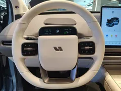 2025 Li Auto i8 Standard, синий — фото 9