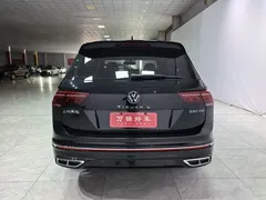2022 Volkswagen Tiguan L 330TSI AT 2WD R-Line, чёрный — фото 6