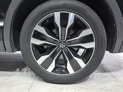 2022 Volkswagen Tiguan L 330TSI AT 2WD R-Line, чёрный — фото 19
