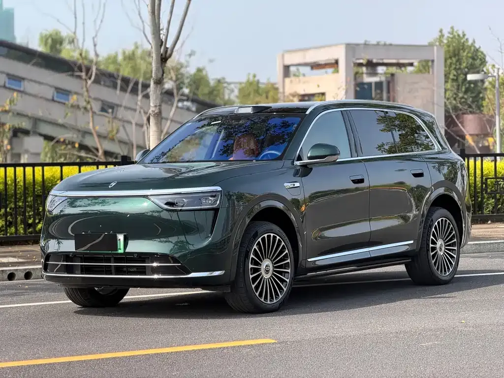 2025 Aito M8 EREV Ultra 53.4kWh 6-seat 192-line LiDAR