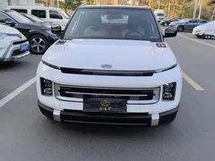 2022 Geely ICON 1.5TD Limited Edition, белый — фото 2