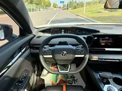 2023 Changan UNI-V 1.5T Premium, белый — фото 7