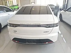 2024 BYD Destroyer 05 DM-i PHEV 55km Luxury, белый — фото 6