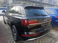 2022 Audi Q5L 45T Luxury, чёрный — фото 6