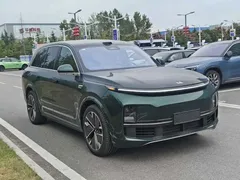 2025 Li Auto L8, зелёный — фото 3