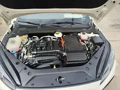 2025 BYD Seal 06 Touring DM-i PHEV 80KM Premium, белый — фото 20