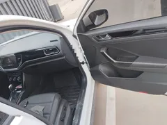 2022 Volkswagen T-Roc 280TSI DSG 2WD Comfort Plus, белый — фото 19