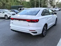 2022 Geely Emgrand 1.5L CVT Elite 4th Gen, белый — фото 4