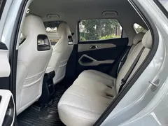 2024 BYD Yuan UP 401km Vitality, белый — фото 16
