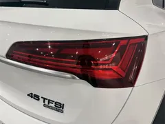 2021 Audi Q5L 40 TFSI Fashion Sport, белый — фото 13