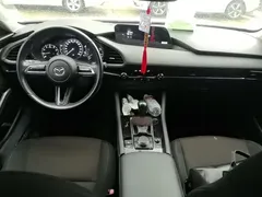 2021 Mazda 3 2.0L AT, белый — фото 10