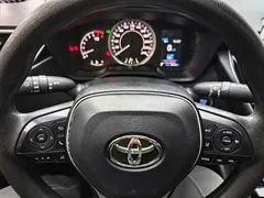 2021 Toyota Corolla 1.2T S-CVT Elite Plus, белый — фото 13
