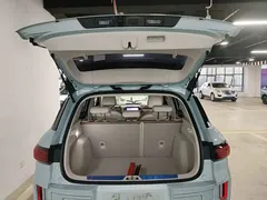 2022 Geely ICON 1.5TD Limited Edition, синий — фото 19