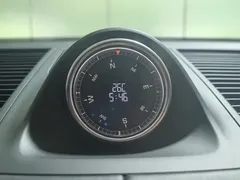 2021 Porsche Macan 2.0T, белый — фото 8