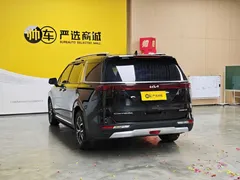 2021 Kia Carnival 2.0T Luxury Tech, чёрный — фото 4