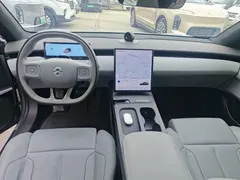 2024 Nio ET5T 75kWh Touring — фото 10