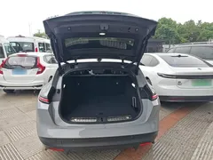 2024 Nio ET5T 75kWh Touring — фото 19