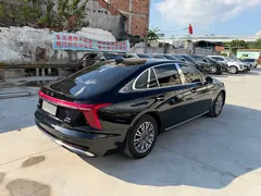 2023 Hongqi H5 2.0T AT Smart Connect, чёрный — фото 5