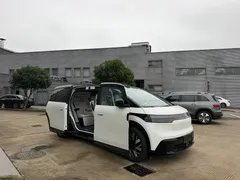 2025 Zeekr Mix Long Range ADAS, белый — фото 9