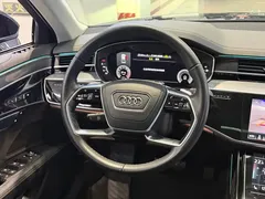 2024 Audi A8L 50 TFSI quattro, чёрный — фото 5