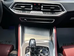 2022 BMW X6, чёрный — фото 18