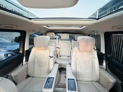 2021 Mercedes-Benz V-Class V 260 Premium, чёрный — фото 10