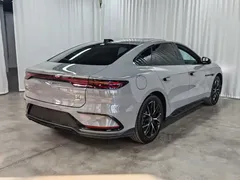 2025 BYD Han EV Smart Driving 506km Premium — фото 6