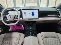 2025 BYD Han EV Smart Driving 506km Premium — фото 10