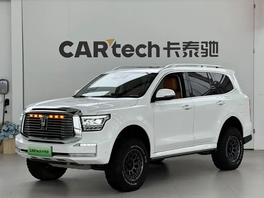 2023 Tank 500 Hi4-T PHEV