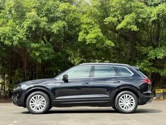 2021 Volkswagen Touareg 2.0TSI, чёрный — фото 14