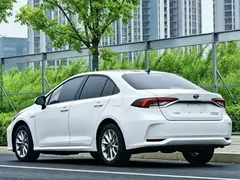 2023 Toyota Corolla 1.8L Hybrid Elite, белый — фото 5