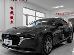2022 Mazda 3 2.0L AT — фото 1