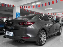 2022 Mazda 3 2.0L AT — фото 18
