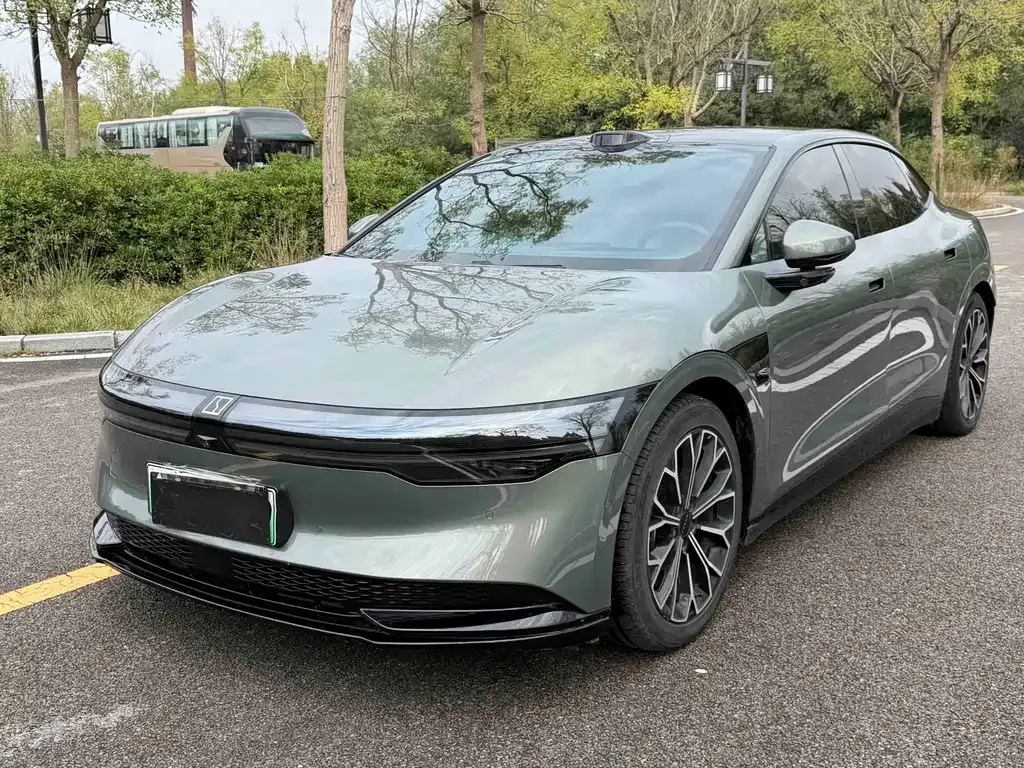 2025 Zeekr 007 Long Range RWD Smart Driving 100kWh