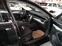 2025 Hongqi H5 PHEV 130, чёрный — фото 25