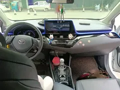 2023 Toyota C-HR 2.0L Luxury, белый — фото 10