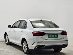 2021 Geely Emgrand UP 1.5L MT Luxury, белый — фото 6