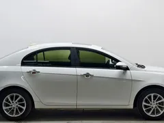 2021 Geely Emgrand UP 1.5L MT Luxury, белый — фото 8
