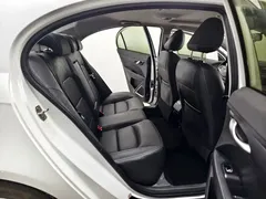 2021 Geely Emgrand UP 1.5L MT Luxury, белый — фото 16