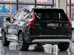 2022 Volvo XC90 B5 Luxury 5-seat, чёрный — фото 4