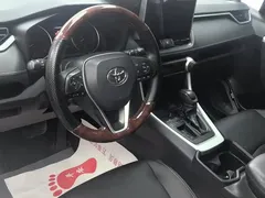 2021 Toyota RAV4 2.0L CVT 2WD Urban, белый — фото 12